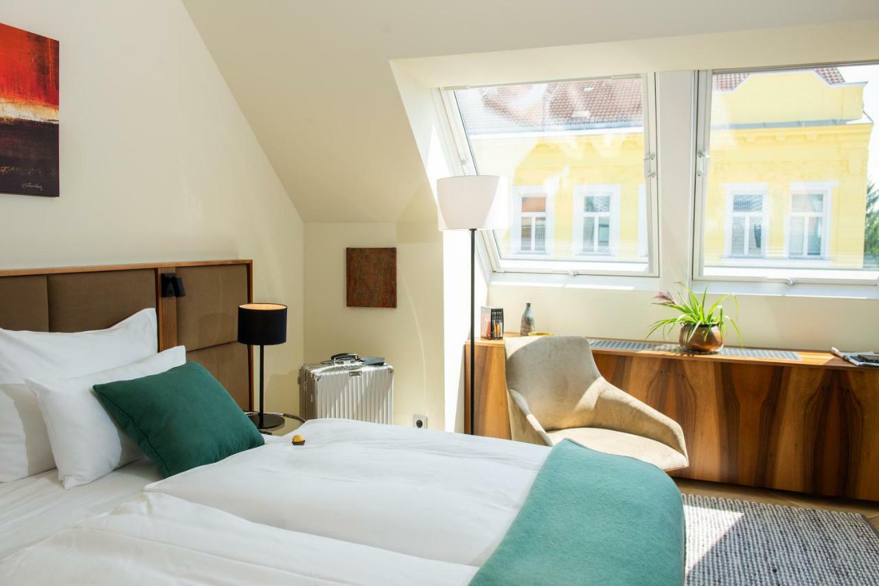 Apartament Est Schoenbrunn - Viena